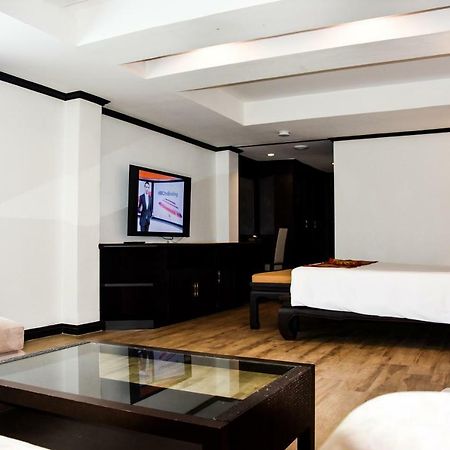 Pride Beach Resort - Adults Only Patong Eksteriør bilde