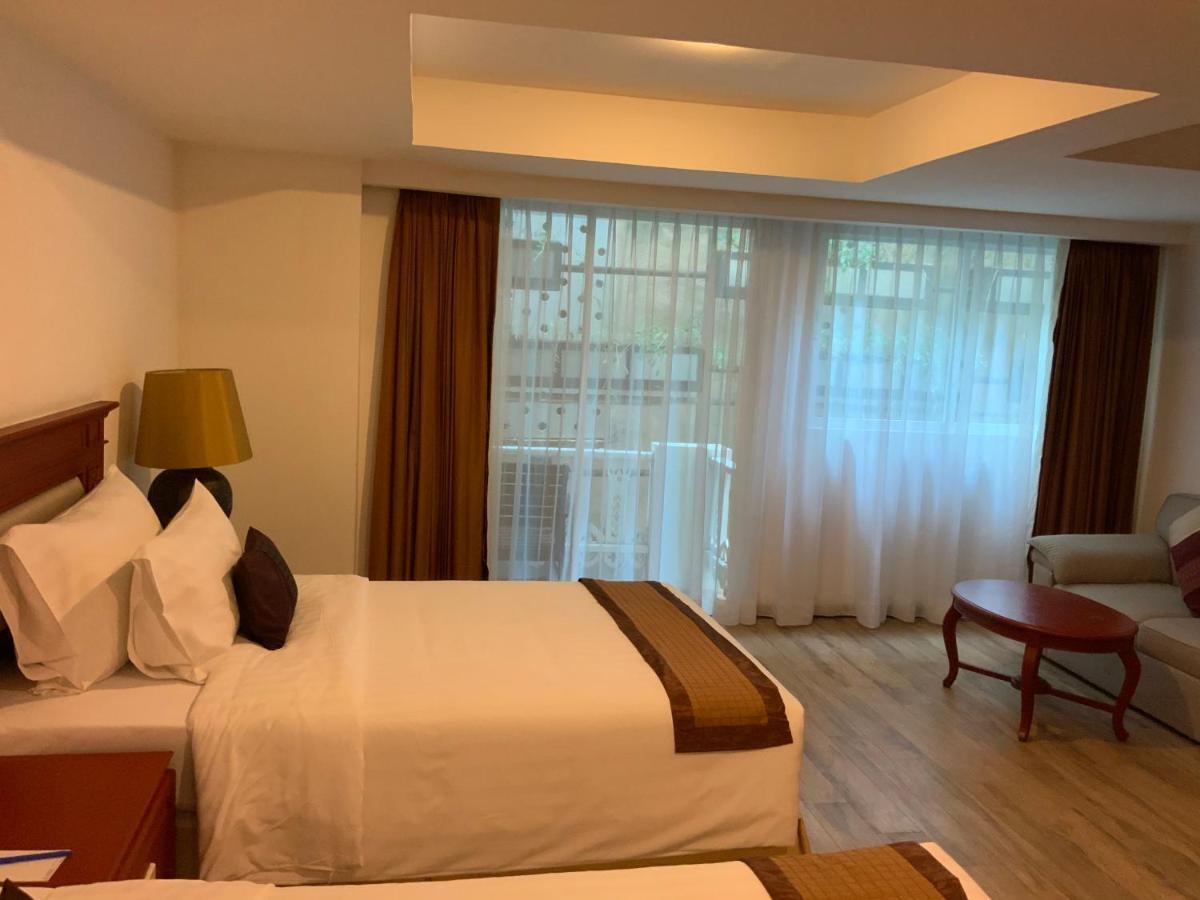 Pride Beach Resort - Adults Only Patong Eksteriør bilde