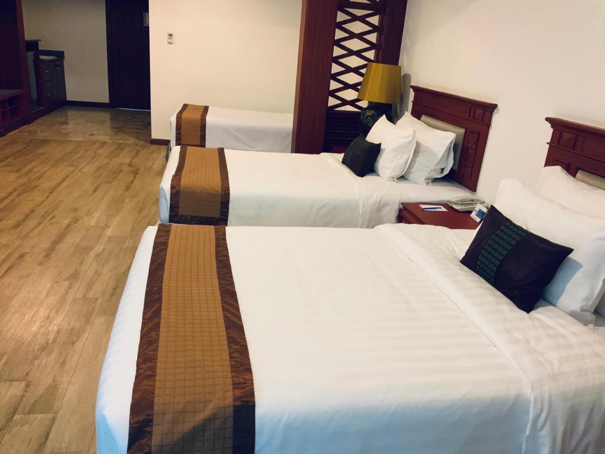 Pride Beach Resort - Adults Only Patong Eksteriør bilde